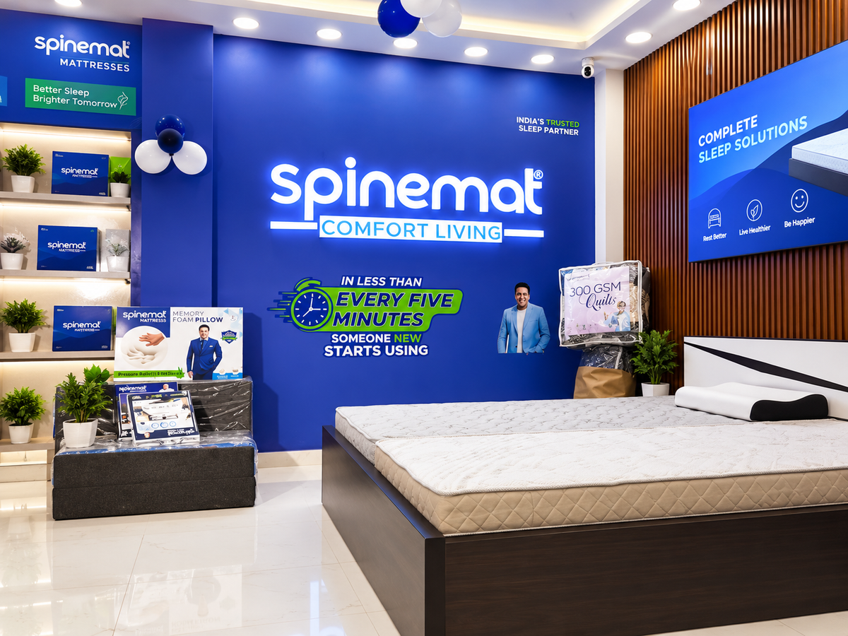 A concept visualization of a SpineMat experience store with product and consultation zones